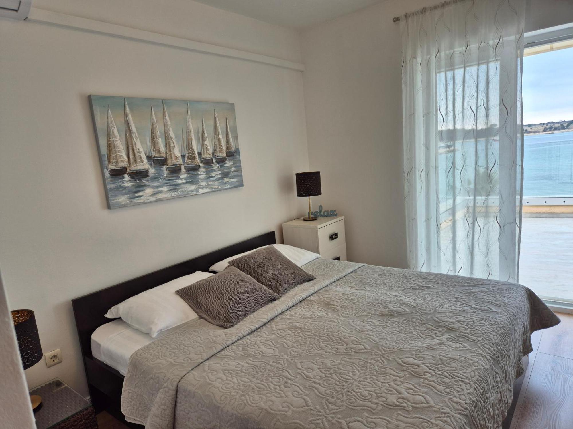 Apartment Danijela No. 2 Новаля Екстериор снимка