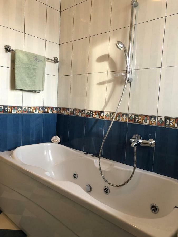 Apartment Danijela No. 2 Новаля Екстериор снимка